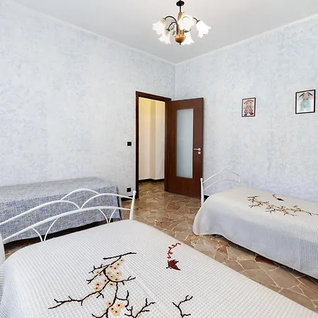 Ferienwohnung Casa Grace - Casa Al Mare Vado Ligure Exterior foto